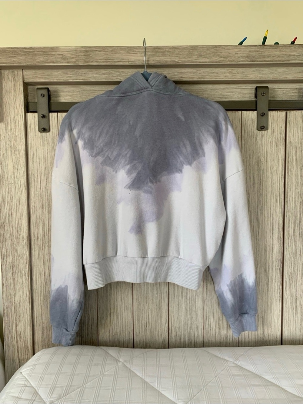 American Eagle Outfitters Tie-Dye Cropped Bomber Jacket - Blue/Gray & White